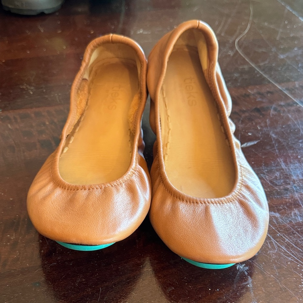 Tieks size 9 Brown Leather Ballet Flats
